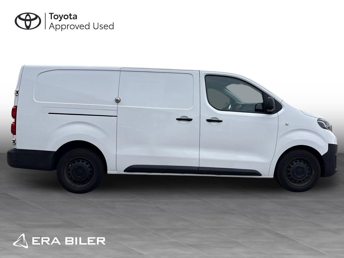 Billede af Toyota Proace Long 2,0 D Comfort m/ dobbelt skydedør, bagklap 122HK Van 6g