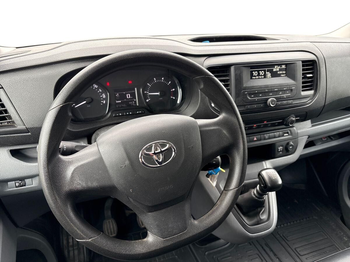 Billede af Toyota Proace Long 2,0 D Comfort m/ dobbelt skydedør, bagklap 122HK Van 6g