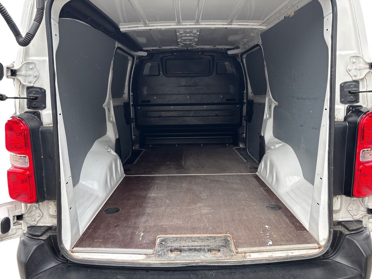 Billede af Toyota Proace Long 2,0 D Comfort m/ dobbelt skydedør, bagklap 122HK Van 6g