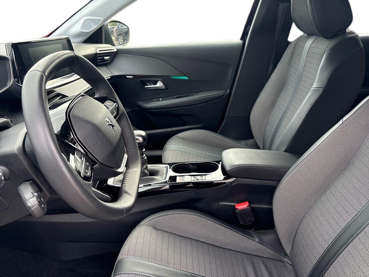 Billede af Peugeot 208 1,2 PureTech Allure Pack 100HK 5d 6g