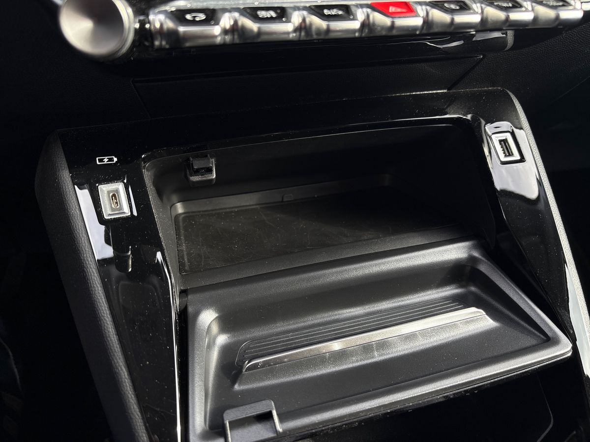 Billede af Peugeot 208 1,2 PureTech Allure Pack 100HK 5d 6g