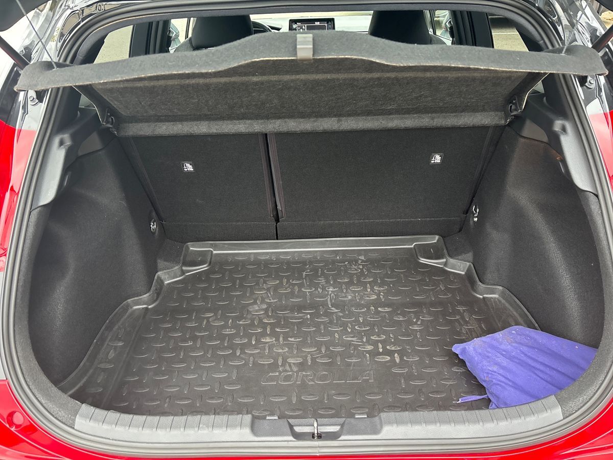Billede af Toyota Corolla 1,8 Hybrid H3 Premium E-CVT 122HK 5d Trinl. Gear