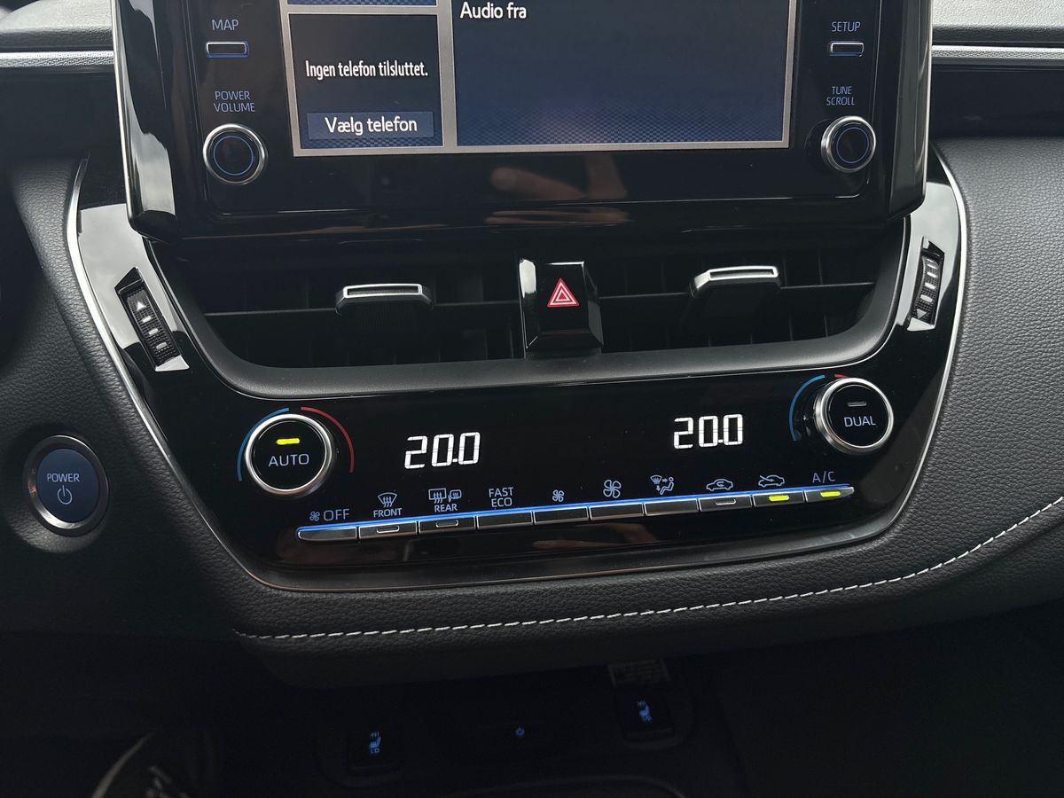 Billede af Toyota Corolla 1,8 Hybrid H3 Premium E-CVT 122HK 5d Trinl. Gear
