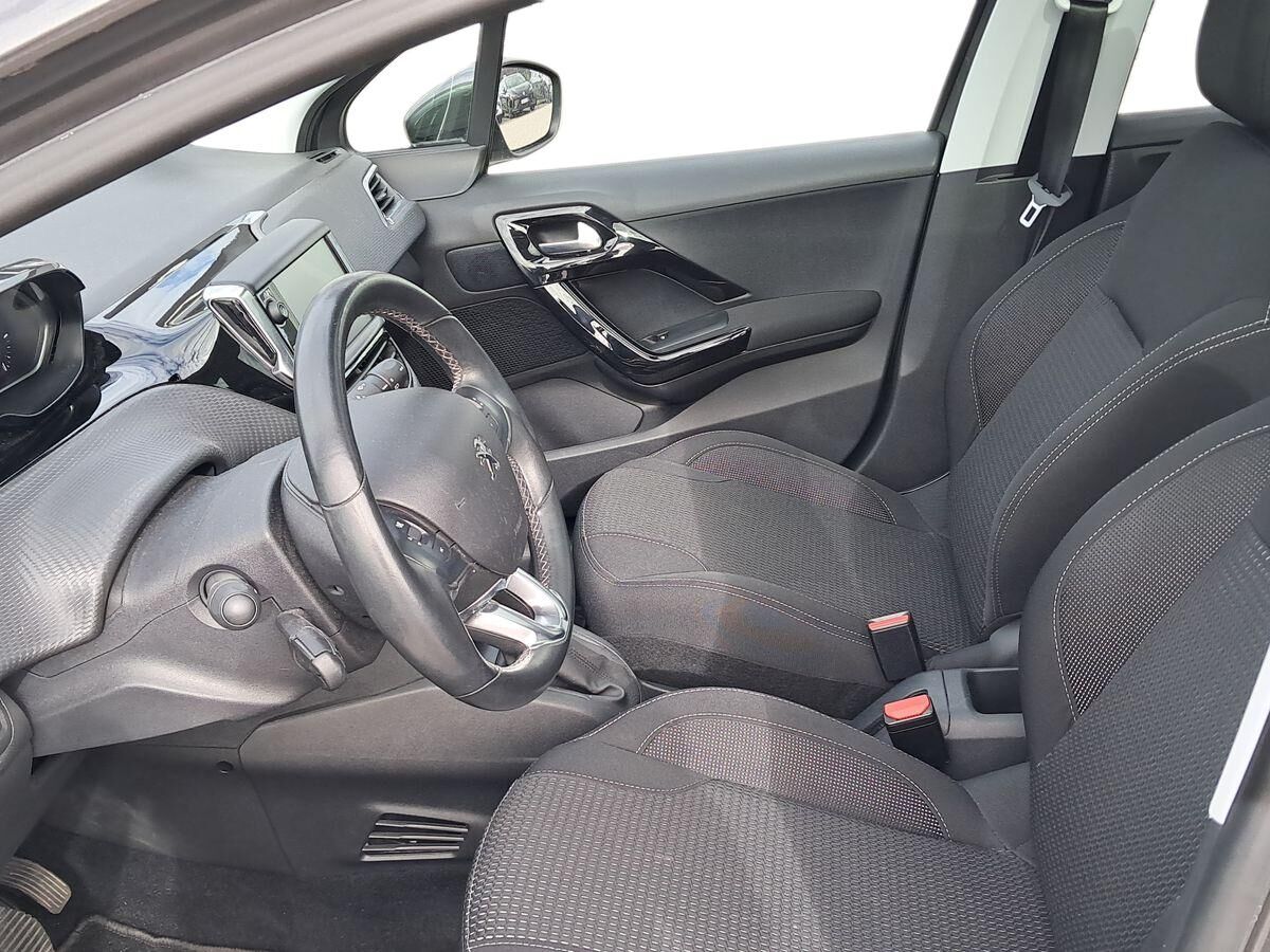 Billede af Peugeot 208 1,2 PureTech Prestige 82HK 5d