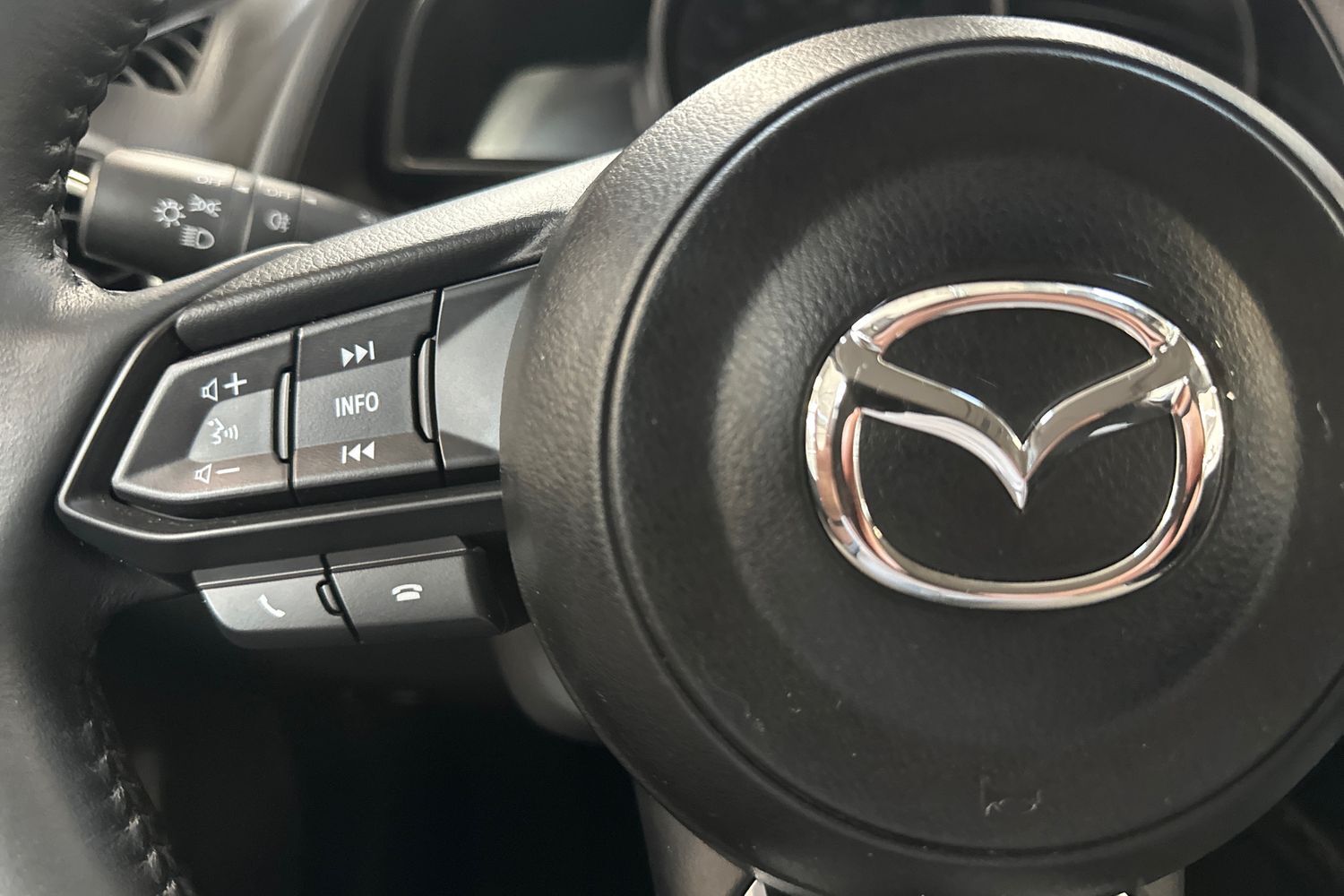 Billede af Mazda 2 1,5 e-Skyactiv-G  Mild hybrid Centre-Line 90HK 5d 6g