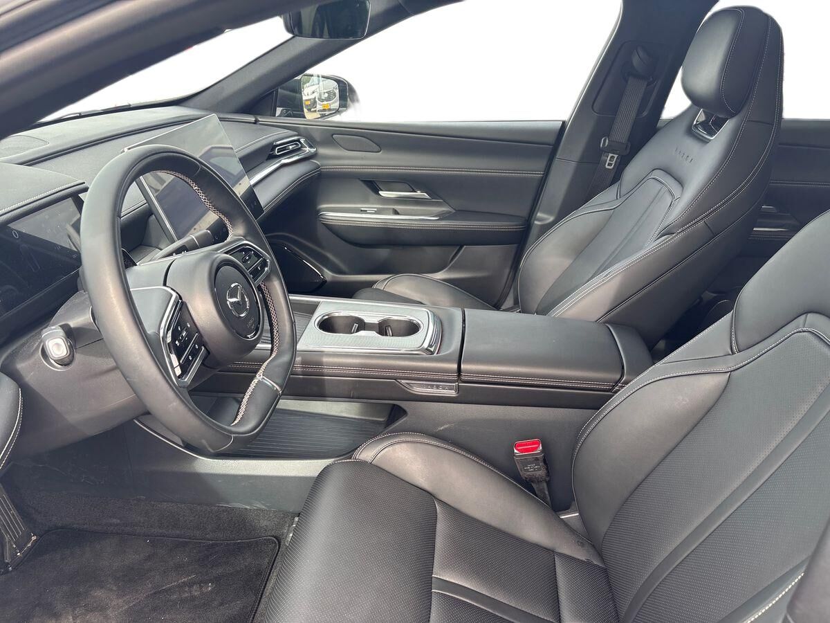 Billede af Mazda 6e EL Takumi 258HK 5d Aut.