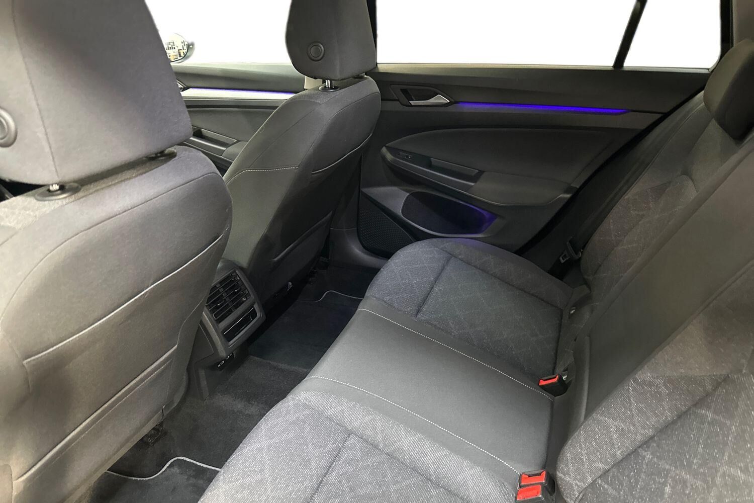 Billede af VW Golf Variant 1,5 eTSI  Mild hybrid Life DSG 130HK Stc 7g Aut.