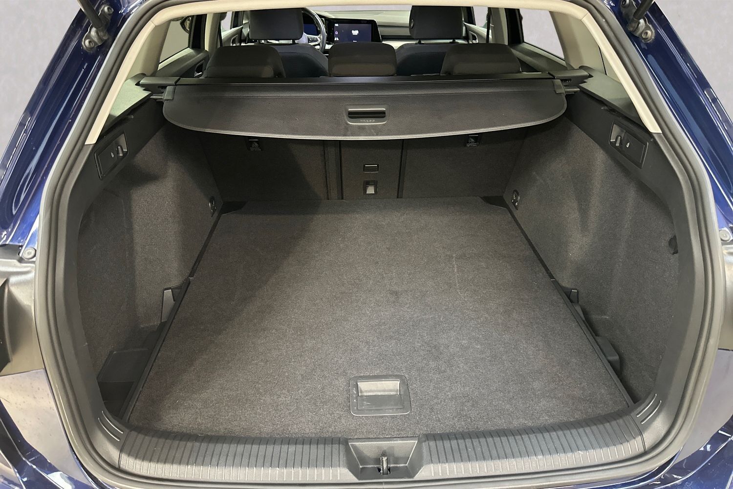 Billede af VW Golf Variant 1,5 eTSI  Mild hybrid Life DSG 130HK Stc 7g Aut.