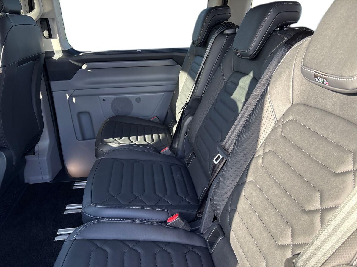 Billede af Ford E-Tourneo Custom 340 L2H1 EL Titanium X 218HK Aut.