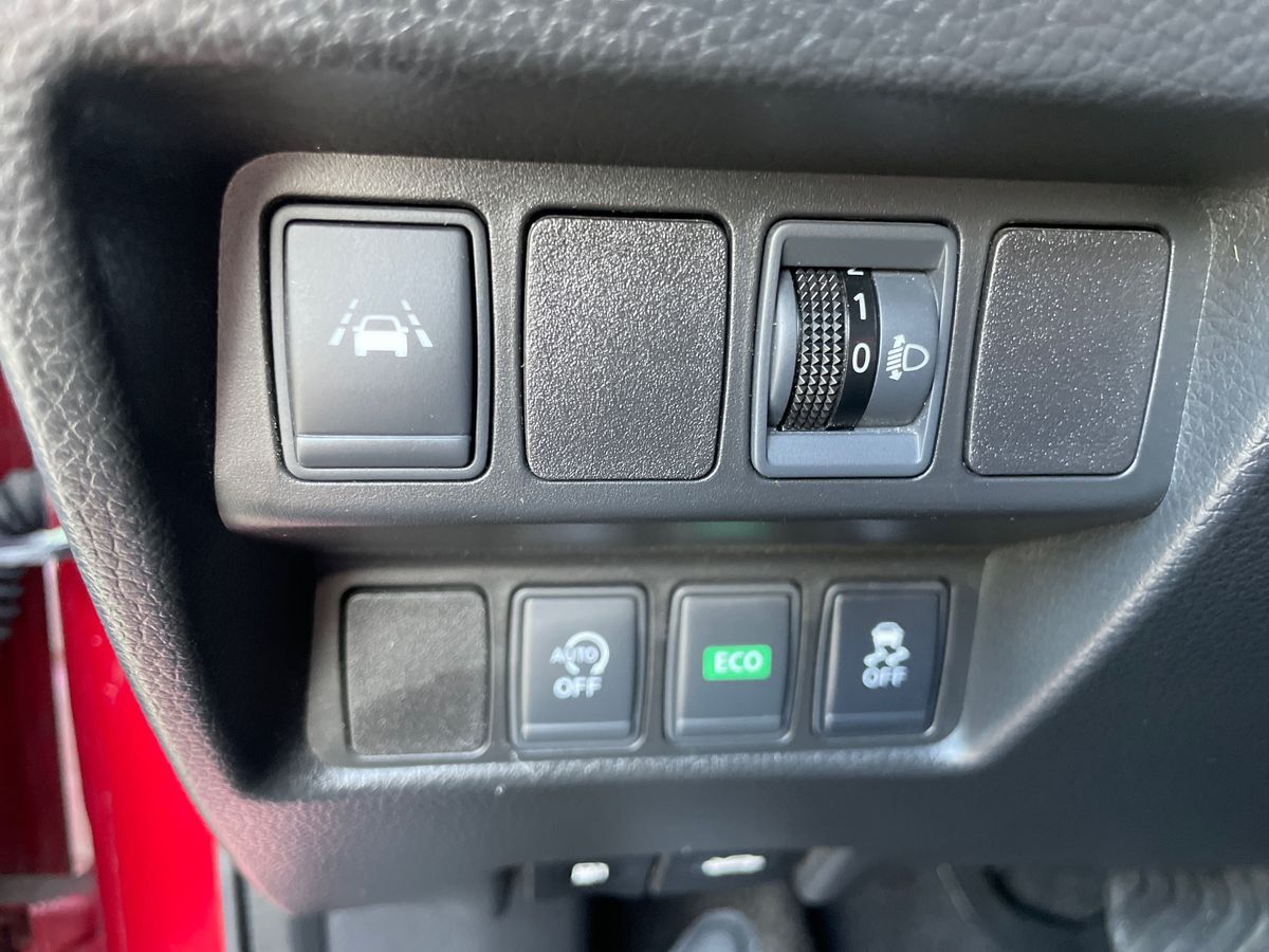 Billede af Nissan Qashqai 1,2 Dig-T N-Connecta 4X2 X-Tronic 115HK 5d 6g Aut.