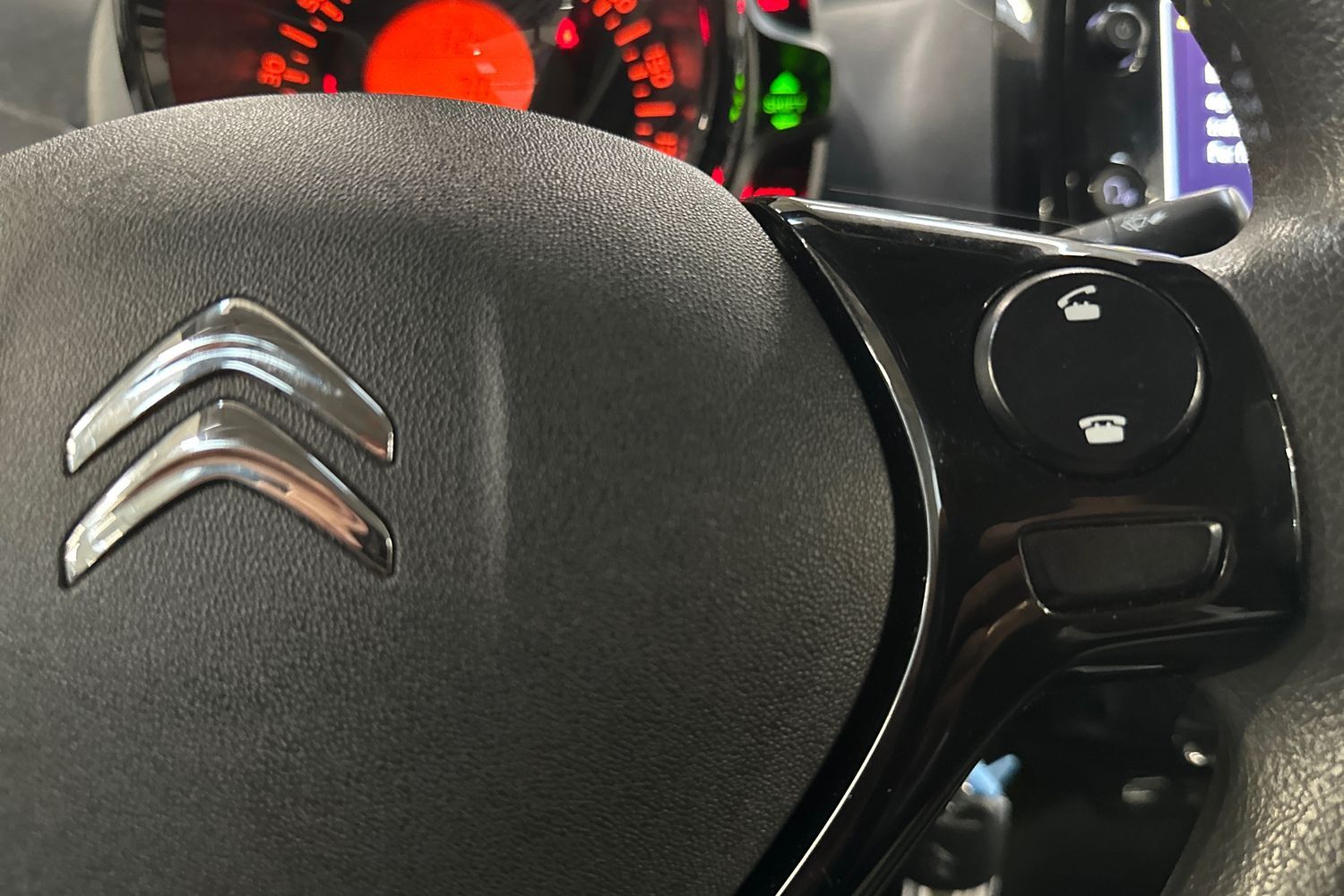 Billede af Citroën C1 1,0 VTi Attaque 72HK 5d
