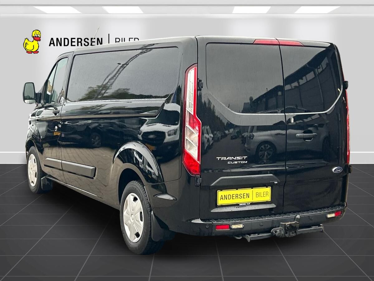 Billede af Ford Transit Custom 300 L2H1 2,0 TDCi Trend 130HK Van 6g Aut.