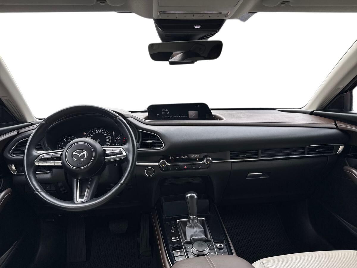 Billede af Mazda CX-30 2,0 Skyactiv-X  Mild hybrid Cosmo m. Technology Pack 180HK 5d 6g Aut.