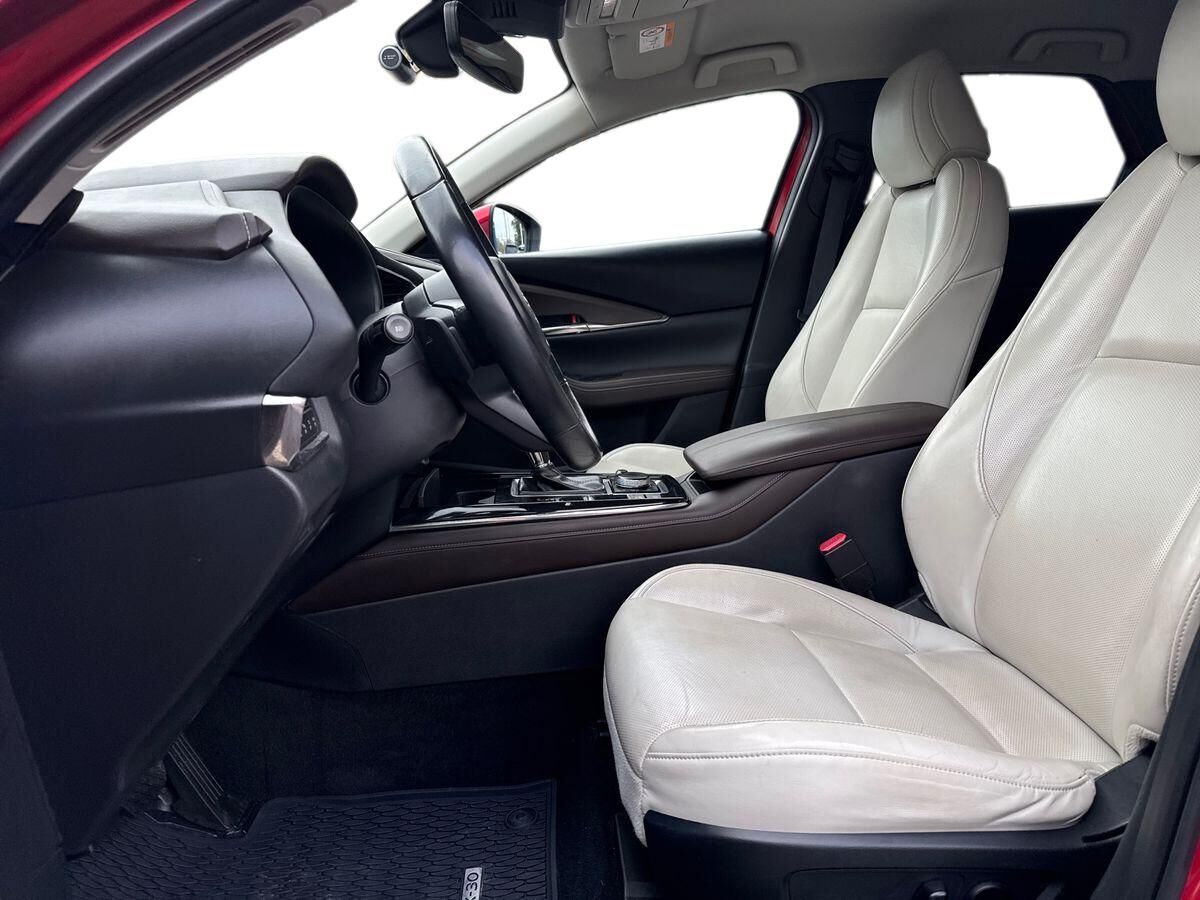 Billede af Mazda CX-30 2,0 Skyactiv-X  Mild hybrid Cosmo m. Technology Pack 180HK 5d 6g Aut.