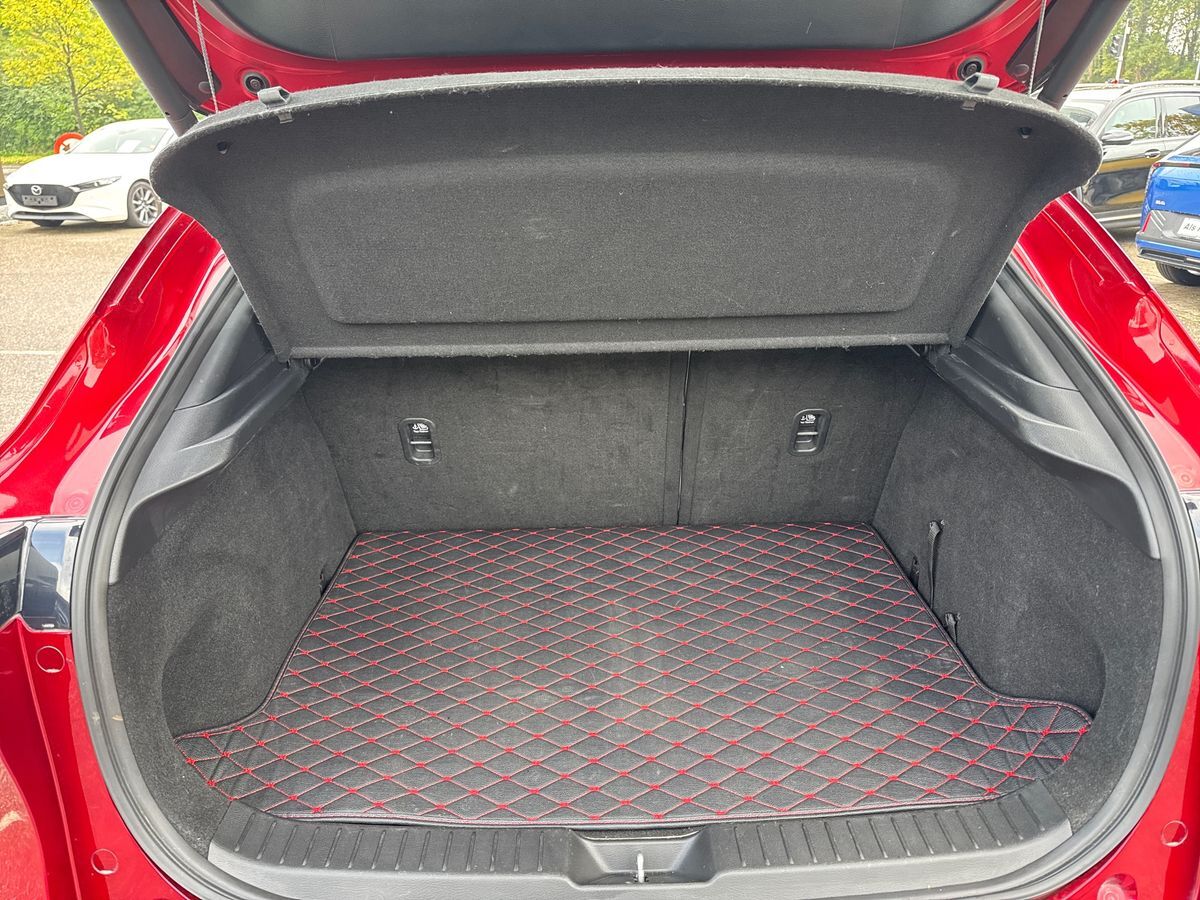 Billede af Mazda CX-30 2,0 Skyactiv-X  Mild hybrid Cosmo m. Technology Pack 180HK 5d 6g Aut.
