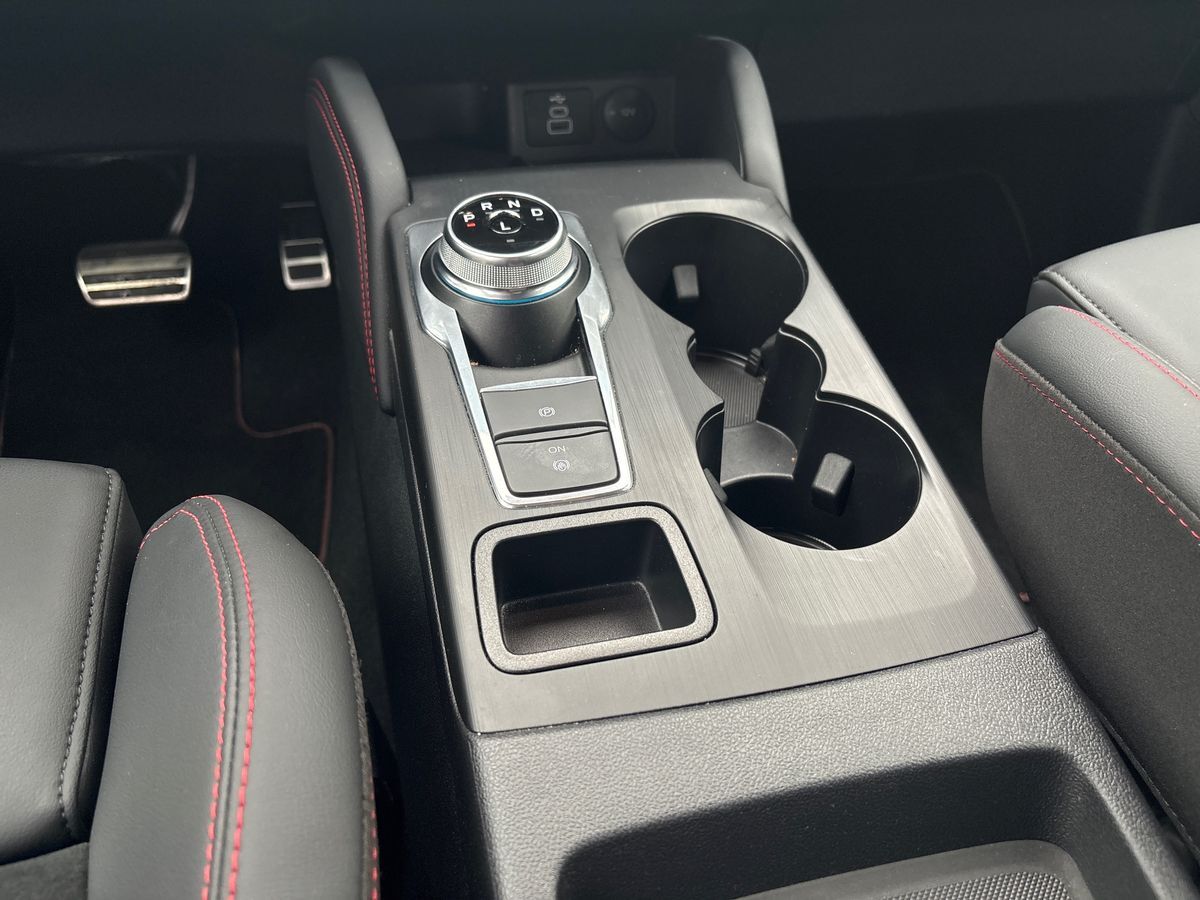 Billede af Ford Kuga 2,5 Plugin-hybrid ST-Line X CVT 243HK 5d Aut.
