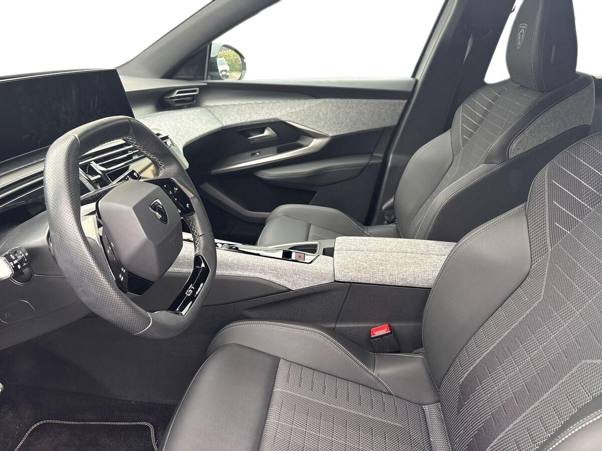 Billede af Peugeot e-5008 EL GT Pack 210HK 5d Aut.