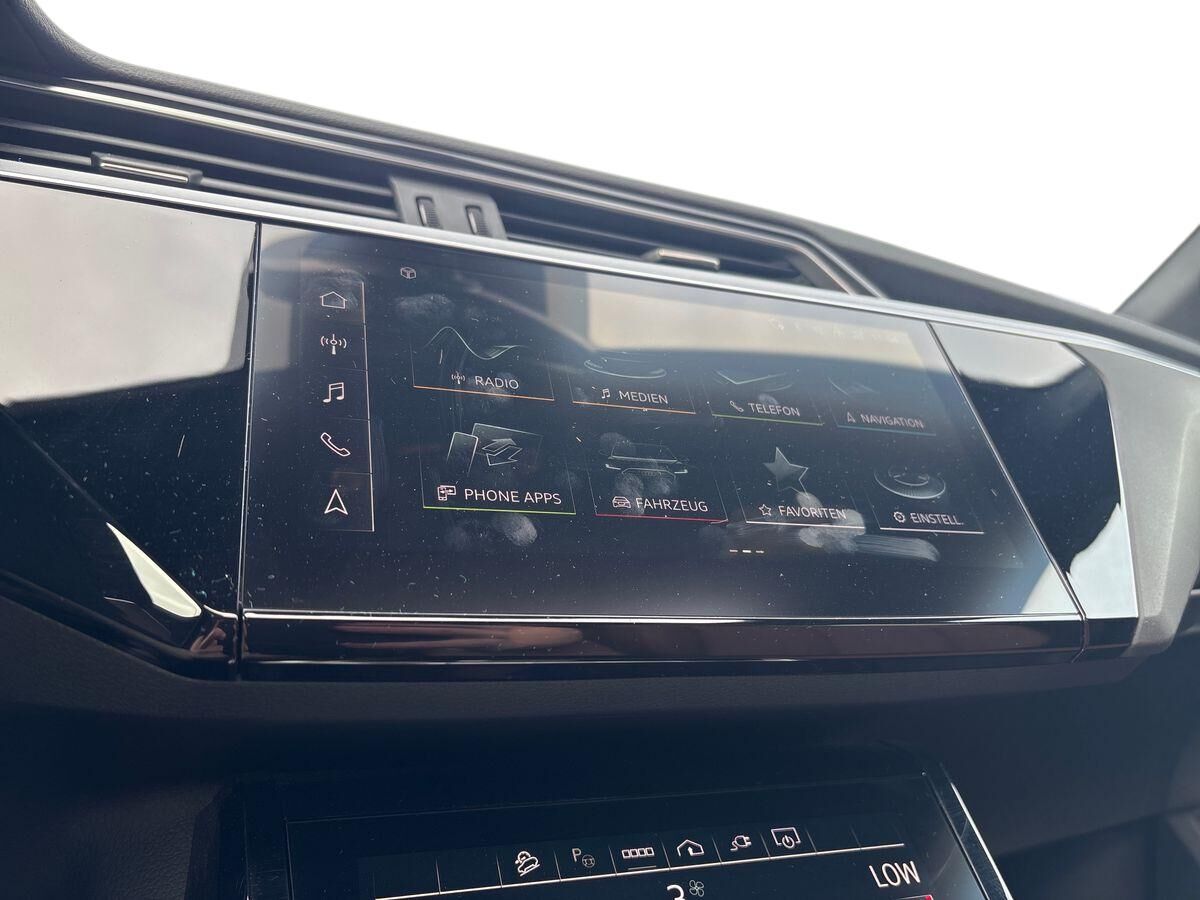 Billede af Audi E-tron 55 Advanced Quattro 408HK 5d Aut.