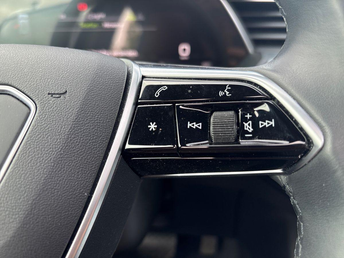 Billede af Audi E-tron 55 Advanced Quattro 408HK 5d Aut.
