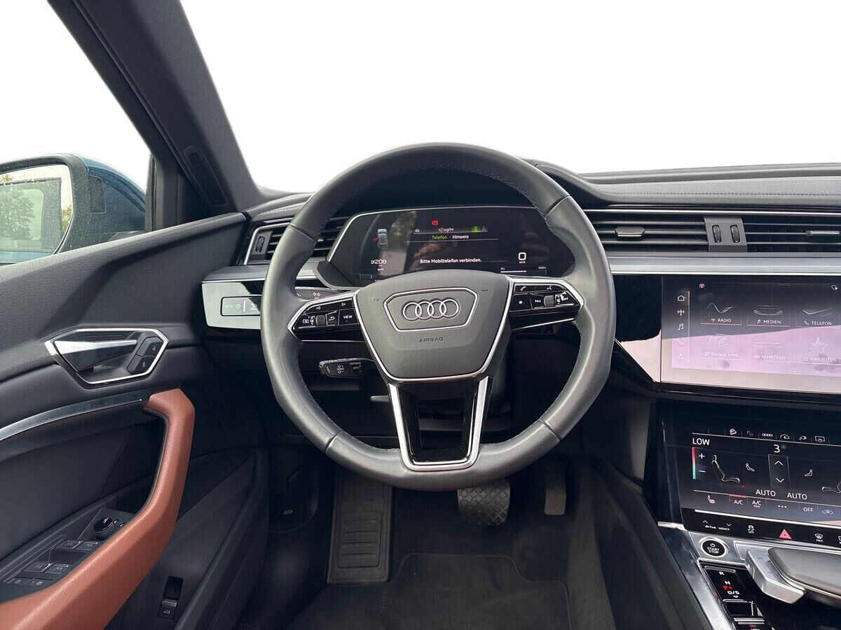 Billede af Audi E-tron 55 Advanced Quattro 408HK 5d Aut.