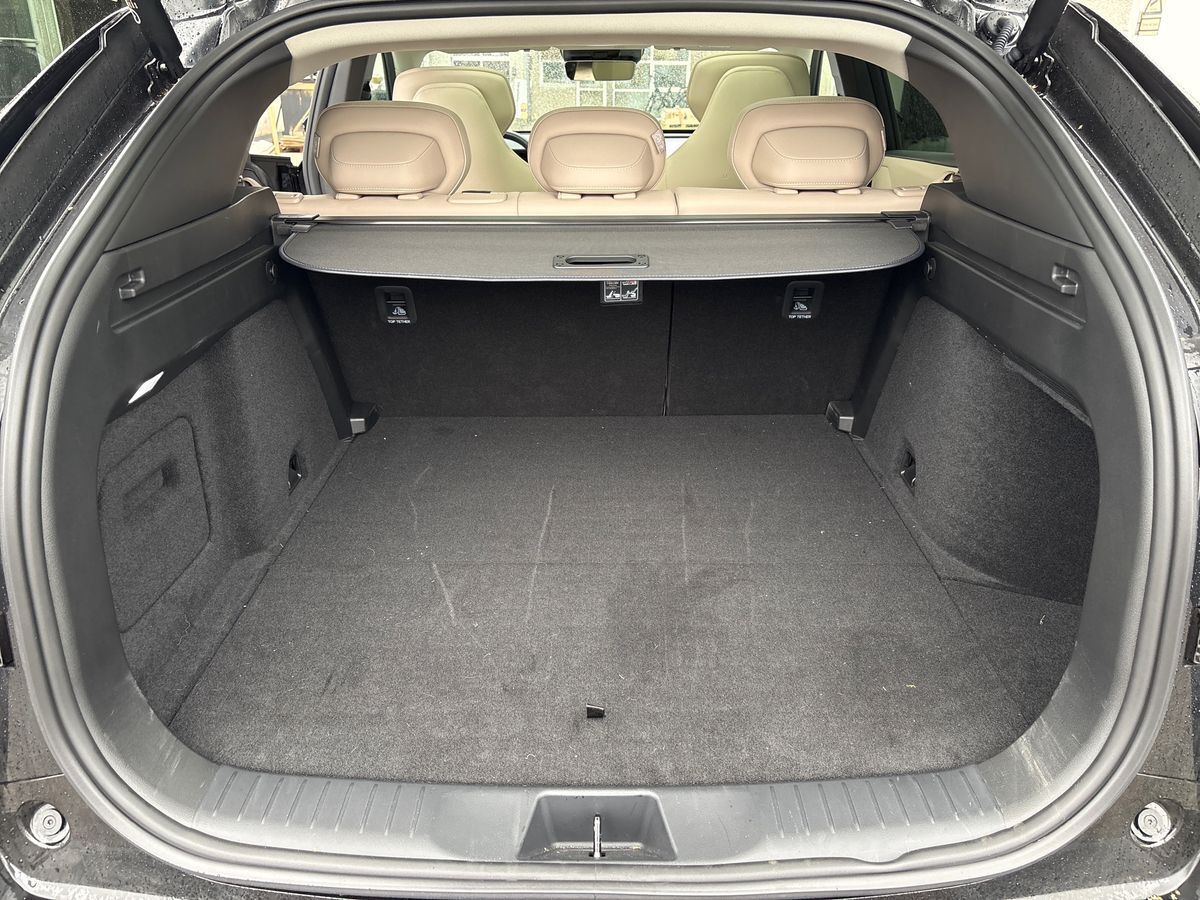 Billede af Mazda CX-6e EL Takumi 258HK 5d Aut.