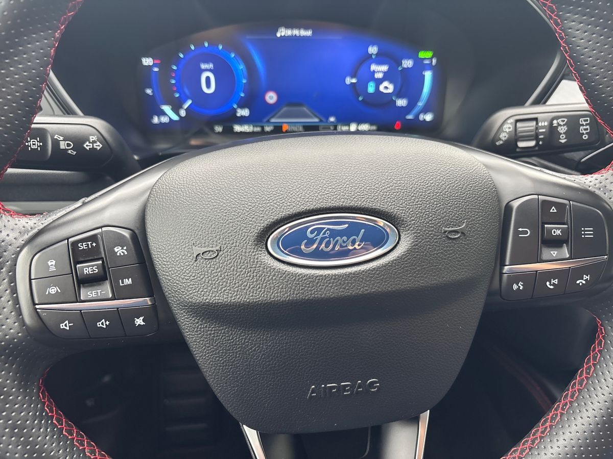 Billede af Ford Kuga 2,5 Plugin-hybrid ST-Line X CVT 225HK 5d Trinl. Gear