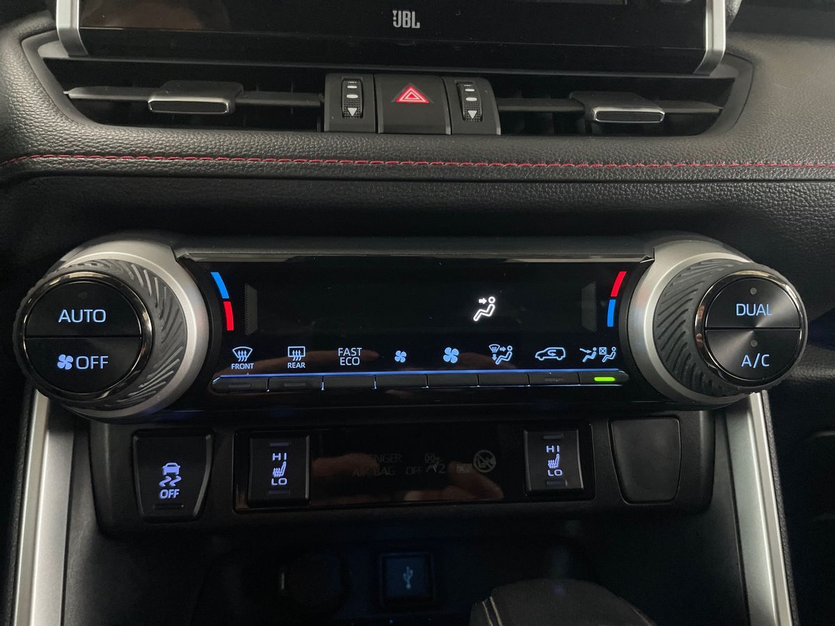 Billede af Toyota RAV4 Plug-in 2,5 Plugin-hybrid H3 Style AWD 306HK 5d 6g Aut.