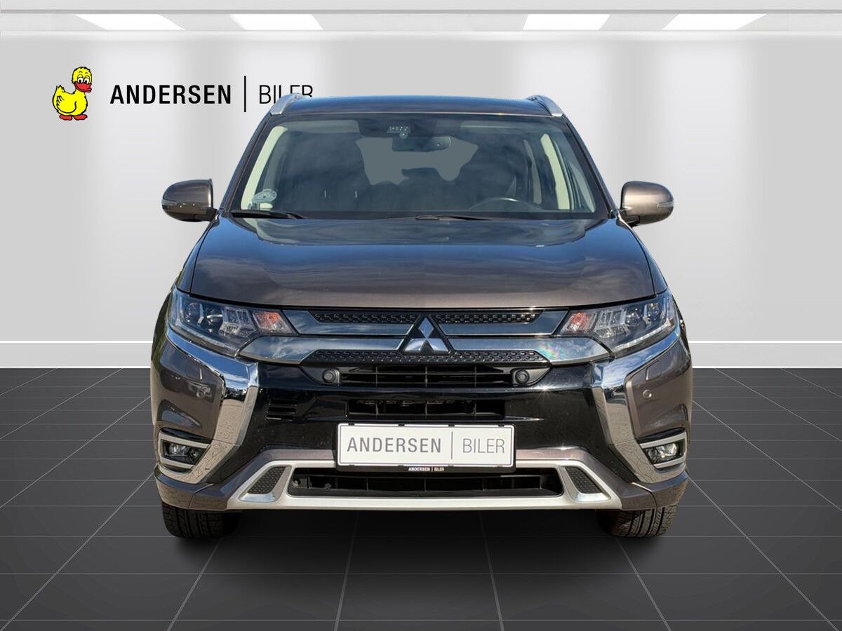 Billede af Mitsubishi Outlander 2,4 PHEV  Plugin-hybrid Intense 4WD 224HK 5d 6g Trinl. Gear
