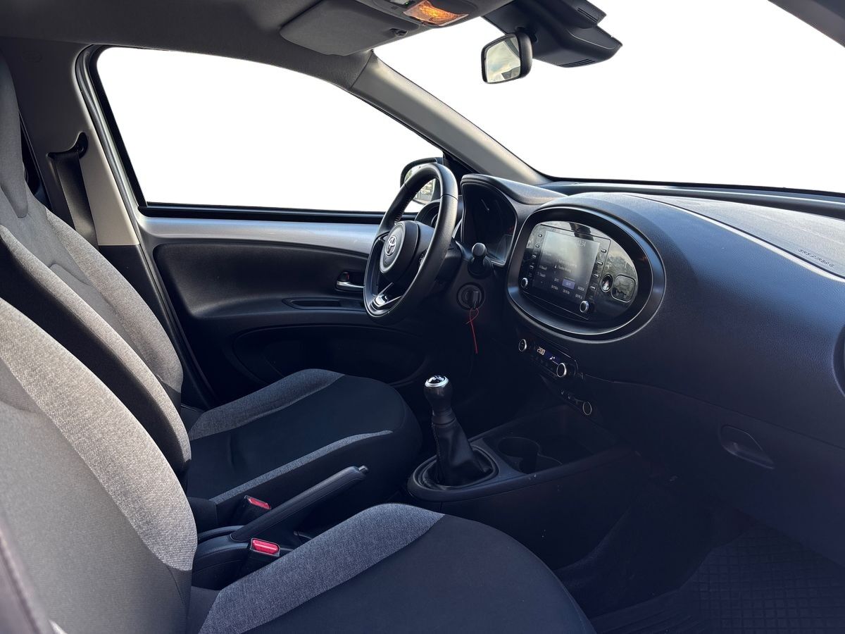 Billede af Toyota Aygo X 1,0 VVT-I Active 72HK 5d