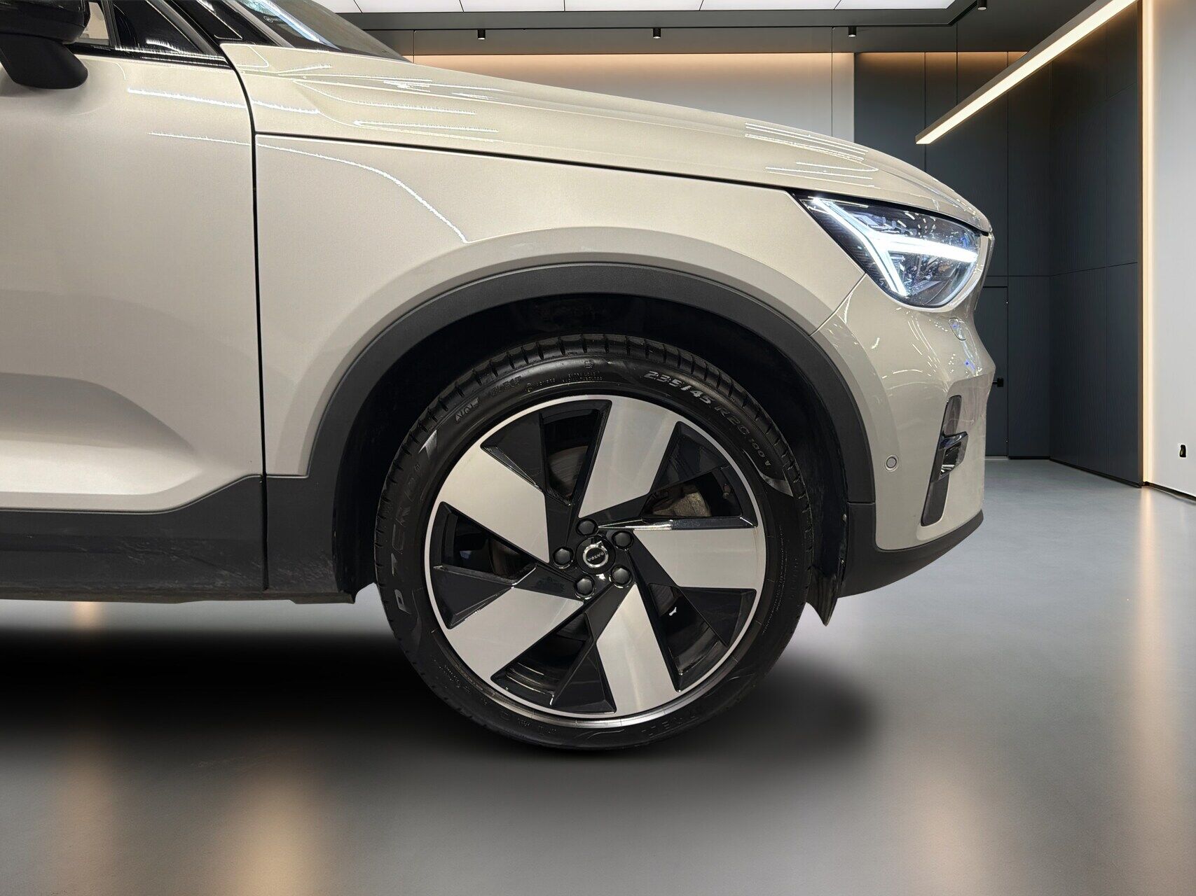 Billede af Volvo C40 P8 Recharge Twin Pro AWD 408HK 4d Aut.