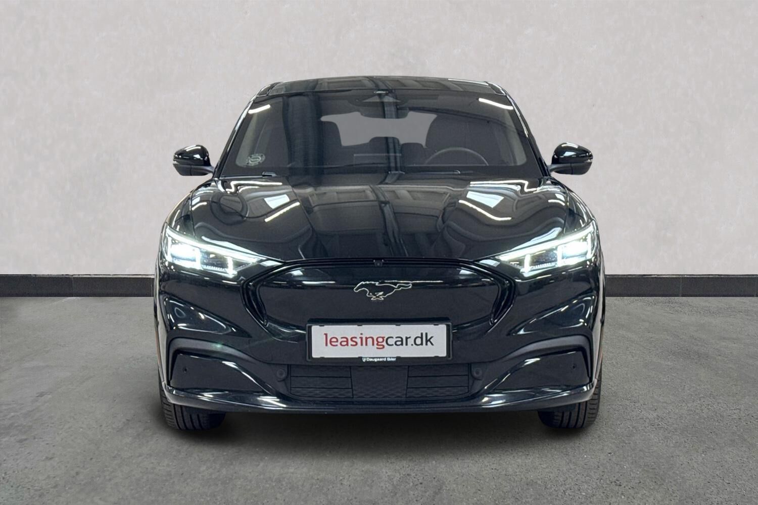 Billede af Ford Mustang Mach-E EL SR Premium AWD 269HK 5d Aut.