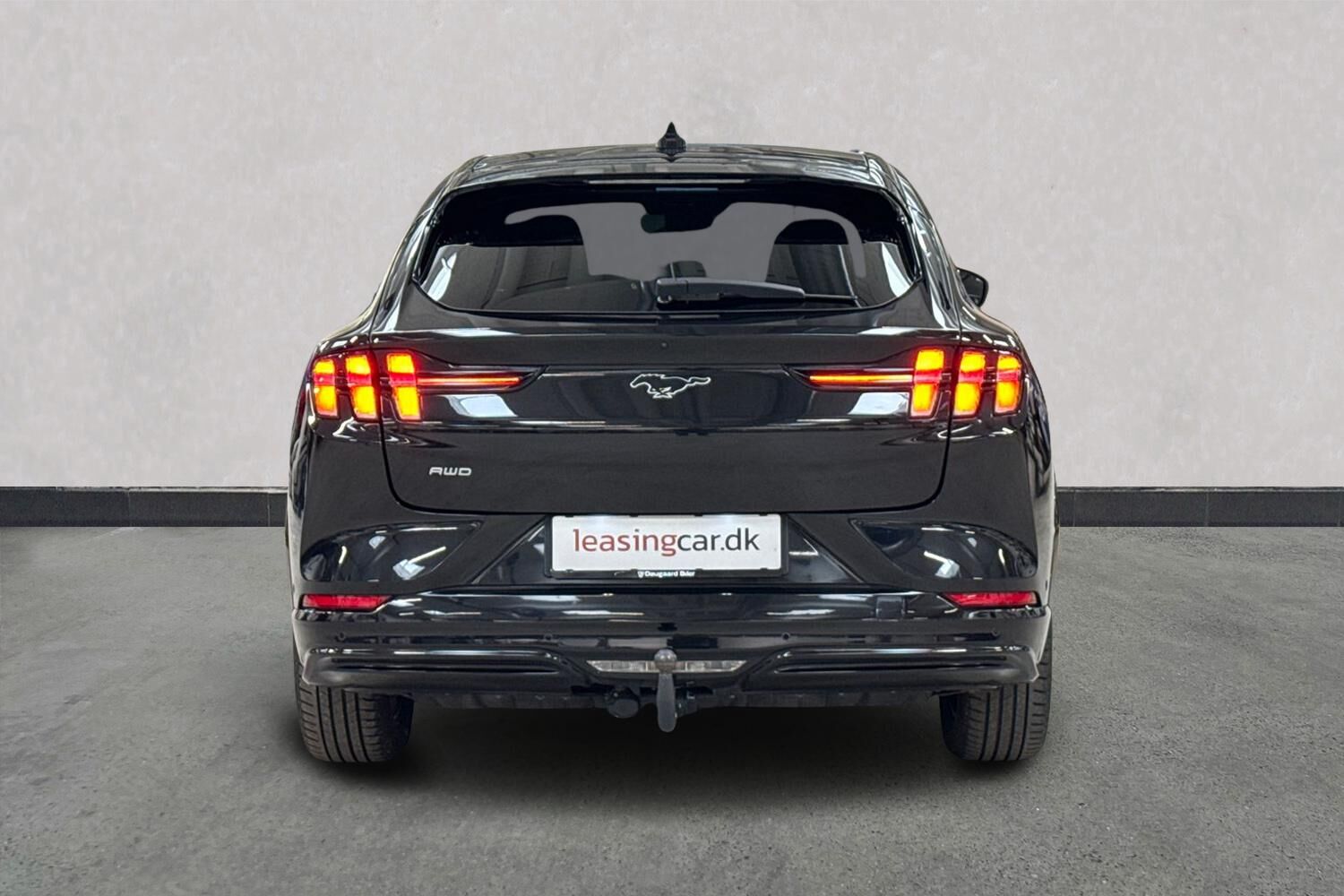 Billede af Ford Mustang Mach-E EL SR Premium AWD 269HK 5d Aut.