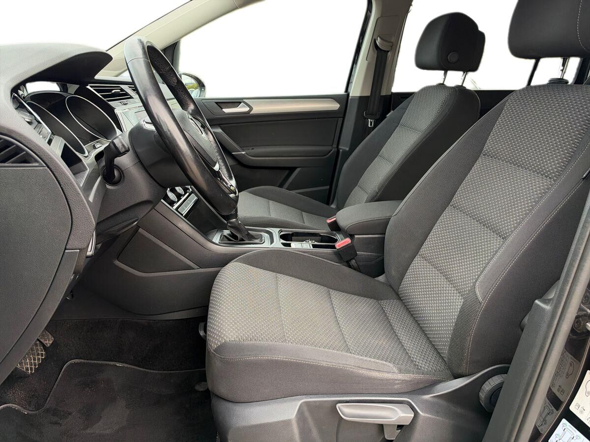 Billede af VW Touran 1,6 TDI SCR Comfortline DSG 115HK 7g Aut.