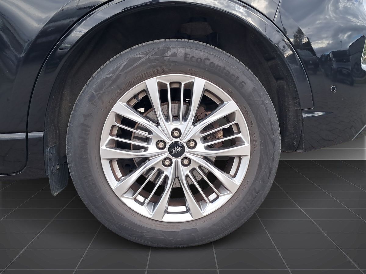 Billede af Ford Kuga 2,5 Plugin-hybrid Vignale CVT 225HK 5d Trinl. Gear