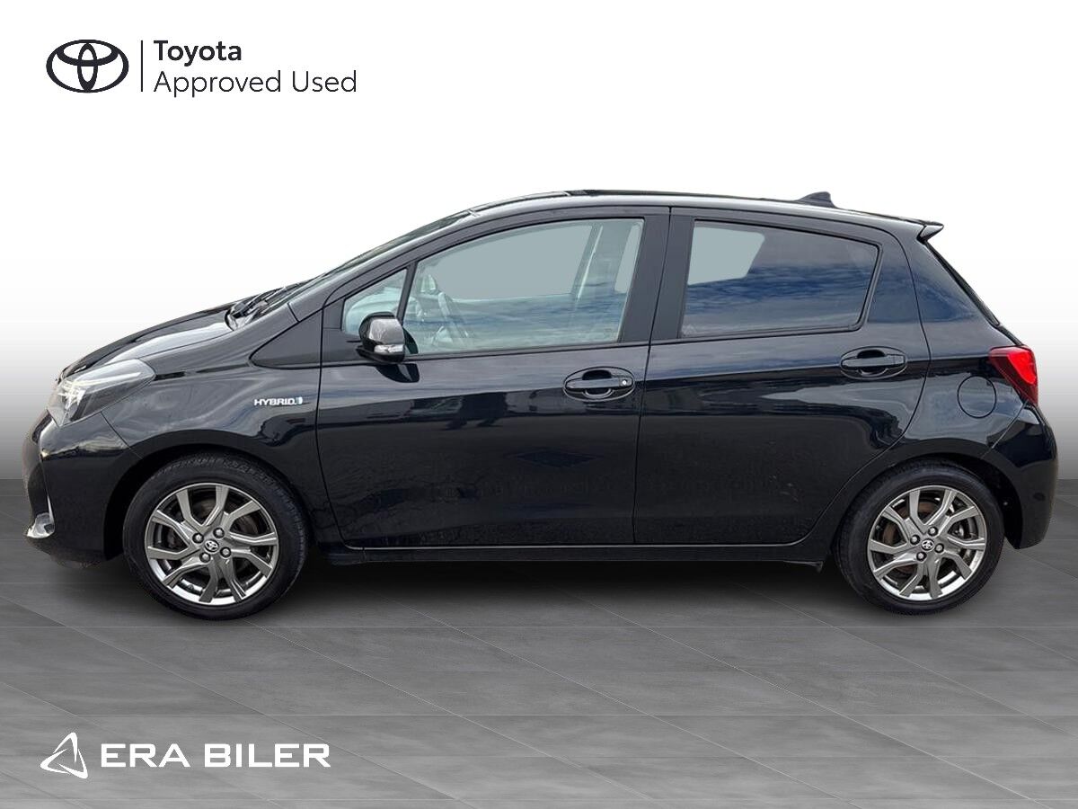 Billede af Toyota Yaris 1,5 Hybrid H2 Style E-CVT 100HK 5d Trinl. Gear