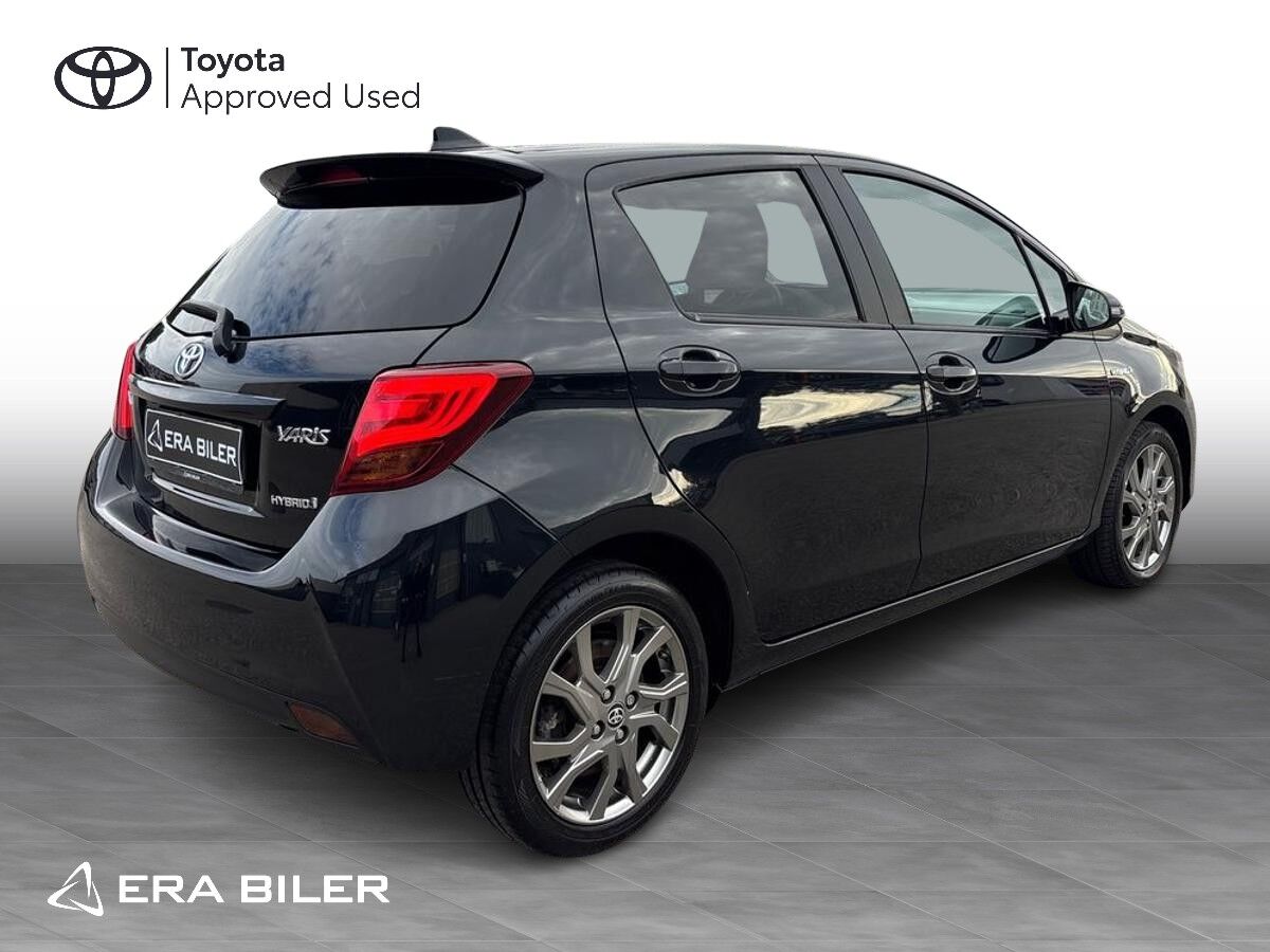 Billede af Toyota Yaris 1,5 Hybrid H2 Style E-CVT 100HK 5d Trinl. Gear