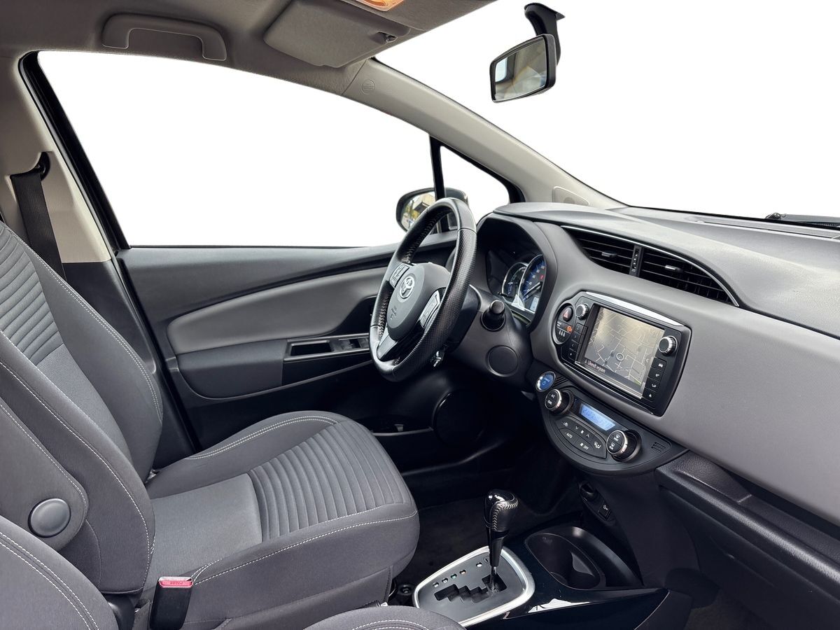 Billede af Toyota Yaris 1,5 Hybrid H2 Style E-CVT 100HK 5d Trinl. Gear