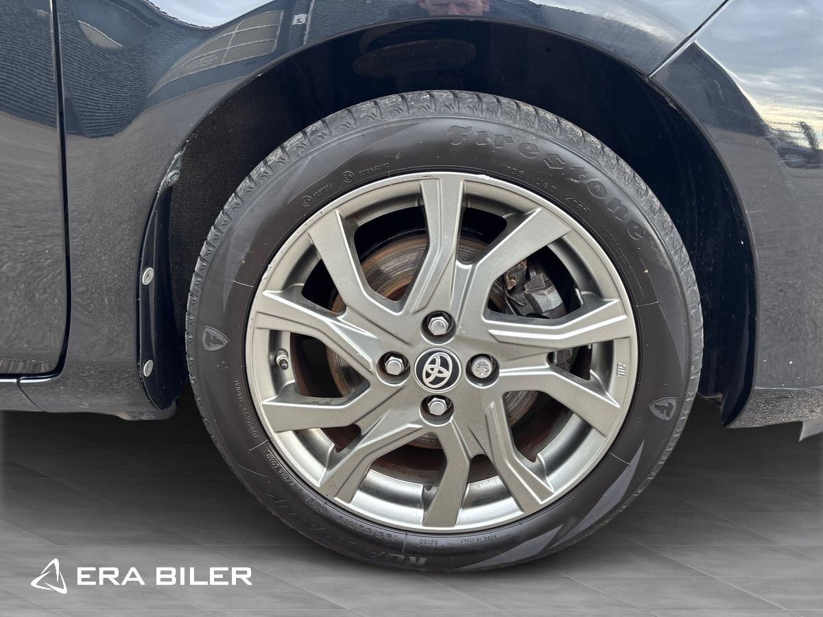 Billede af Toyota Yaris 1,5 Hybrid H2 Style E-CVT 100HK 5d Trinl. Gear