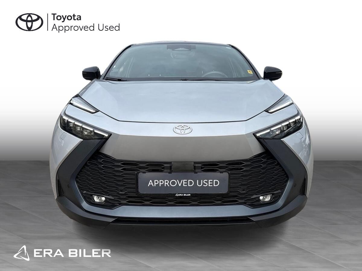 Billede af Toyota C-HR 2,0 Plugin-hybrid Style Smart Bi-tone E-CVT 223HK 5d Trinl. Gear