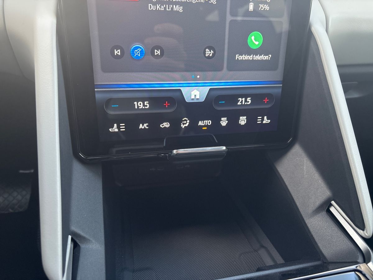Billede af Ford Explorer EL UR Select AWD 340HK 5d Aut.
