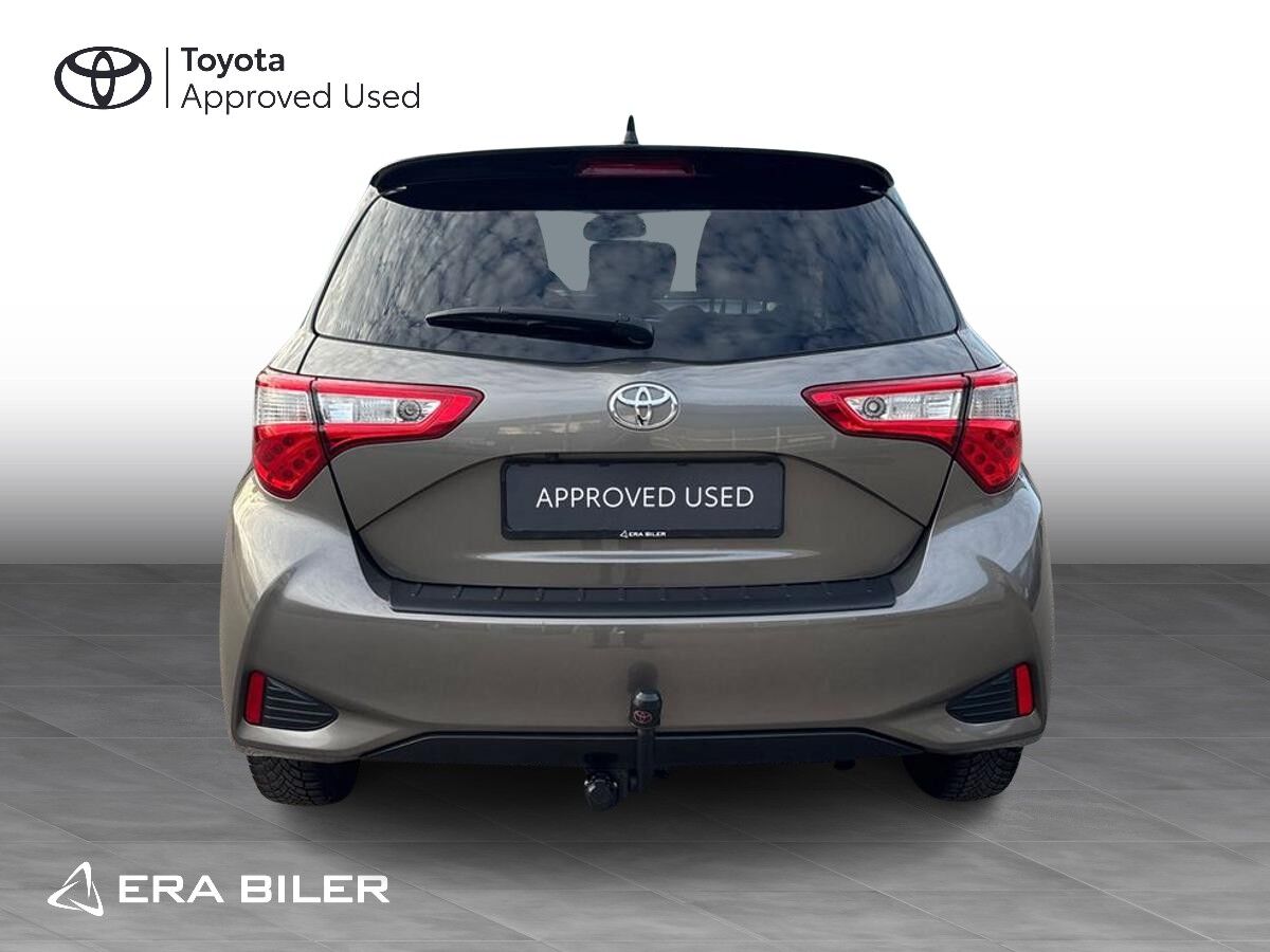 Billede af Toyota Yaris 1,5 VVT-I T3 Premiumpakke 111HK 5d 6g