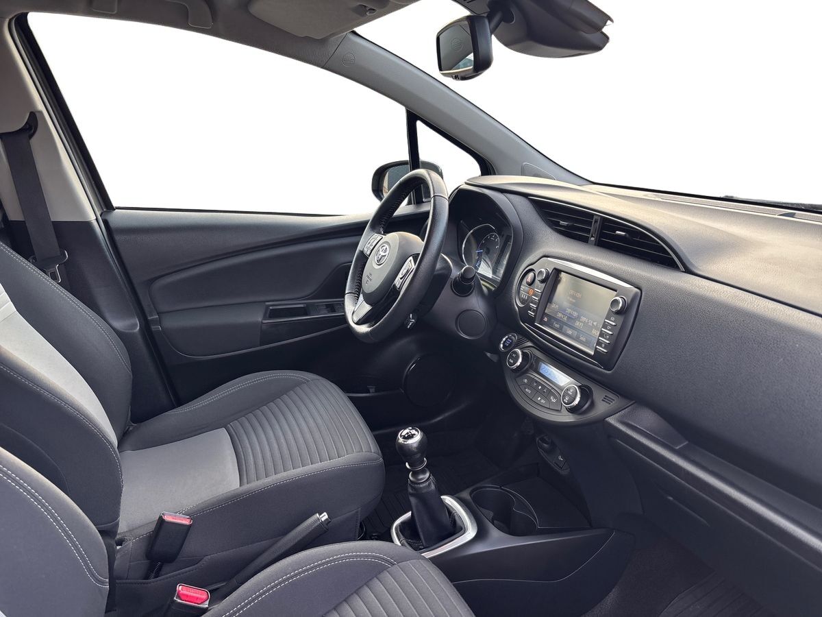 Billede af Toyota Yaris 1,5 VVT-I T3 Premiumpakke 111HK 5d 6g