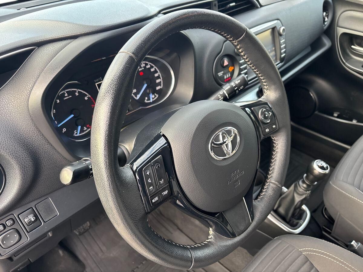Billede af Toyota Yaris 1,5 VVT-I T3 Premiumpakke 111HK 5d 6g