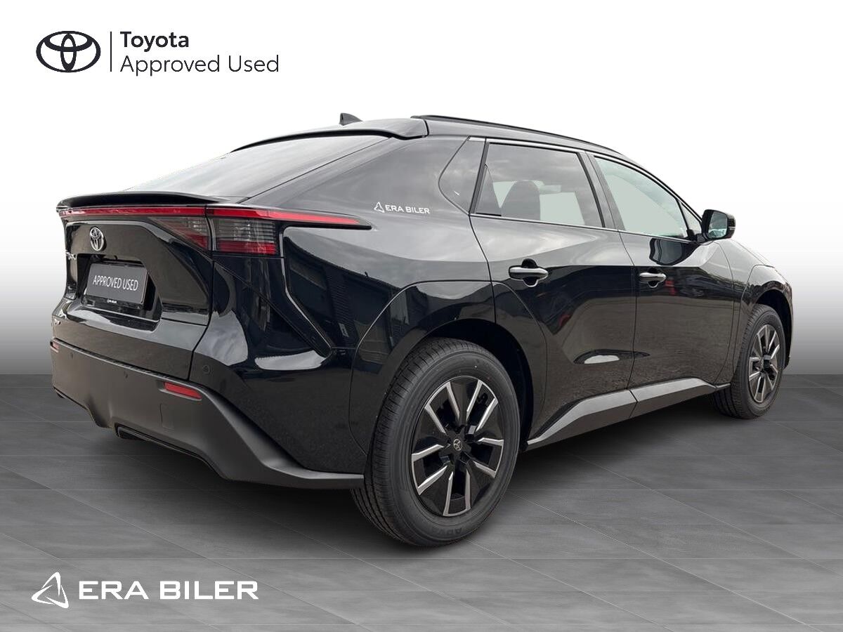 Billede af Toyota bZ4X EL Active Tech 224HK 5d Aut.