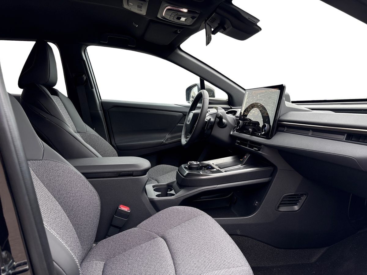 Billede af Toyota bZ4X EL Active Tech 224HK 5d Aut.