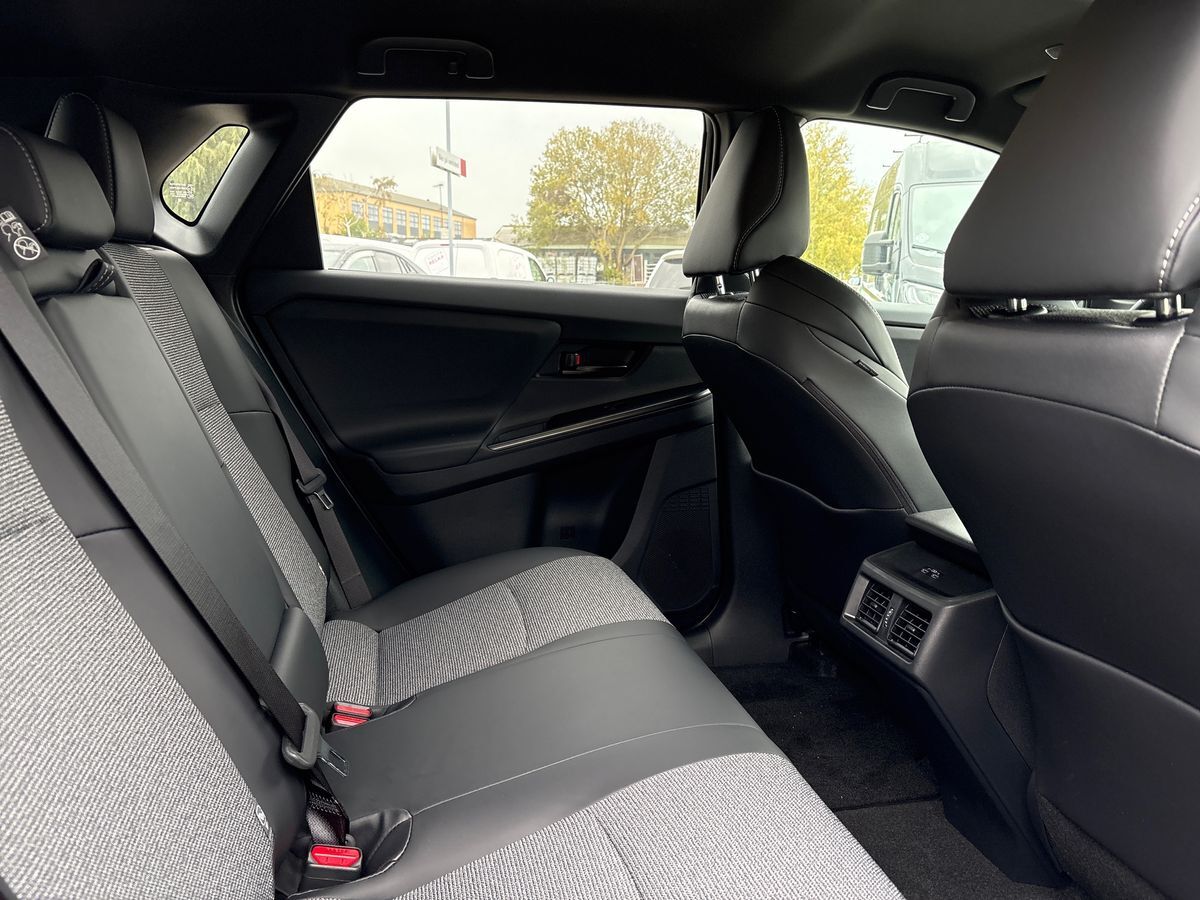 Billede af Toyota bZ4X EL Active Tech 224HK 5d Aut.