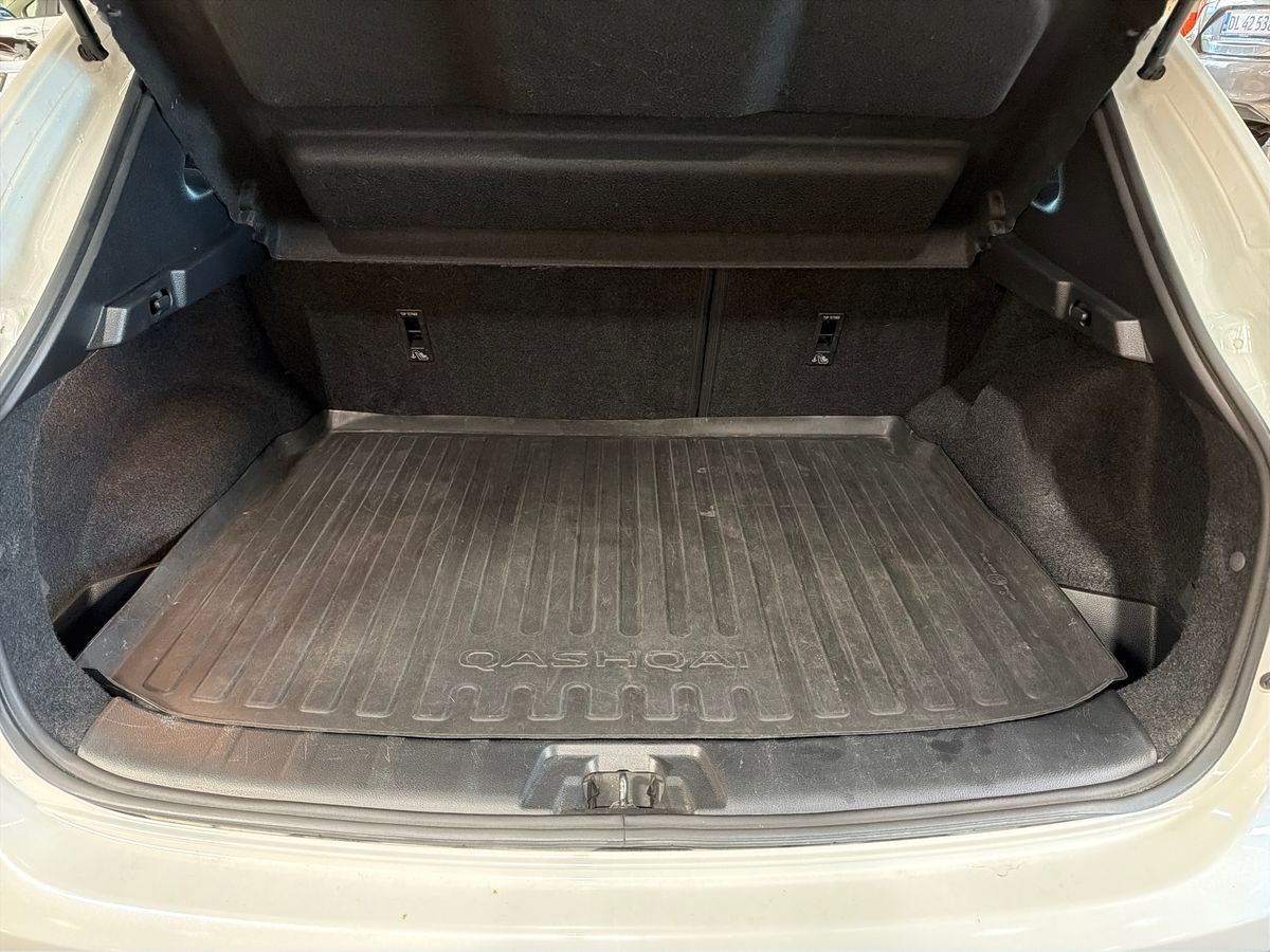 Billede af Nissan Qashqai 1,2 Dig-T N-Connecta 115HK 5d 6g