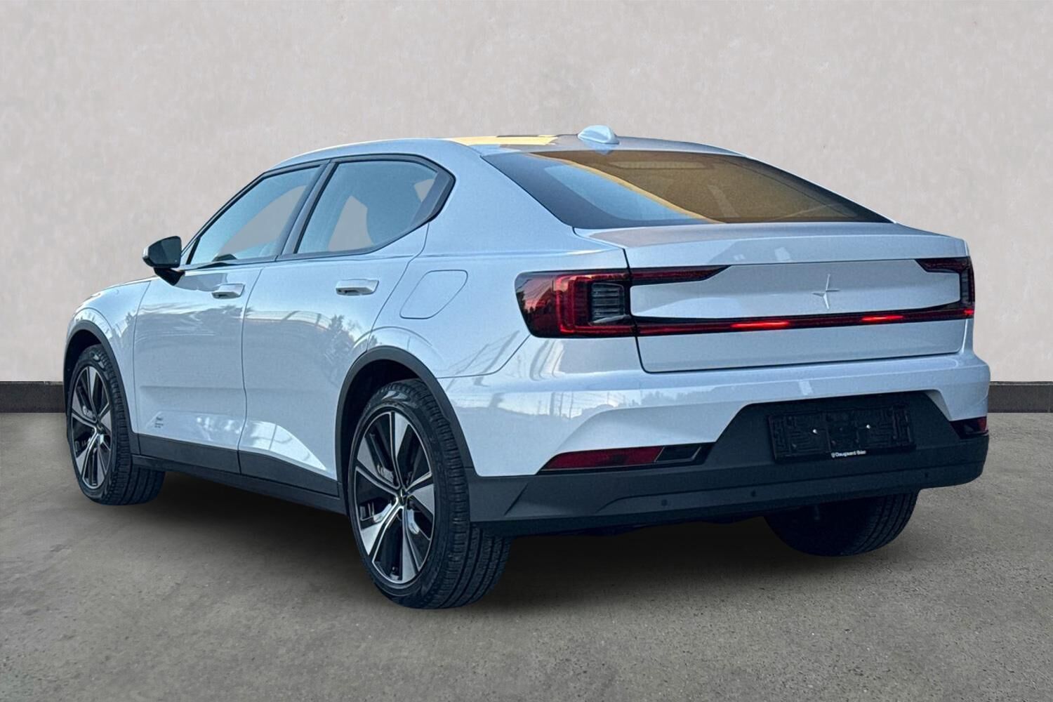 Billede af Polestar 2 EL Standard Range Single Motor 231HK 5d Aut.