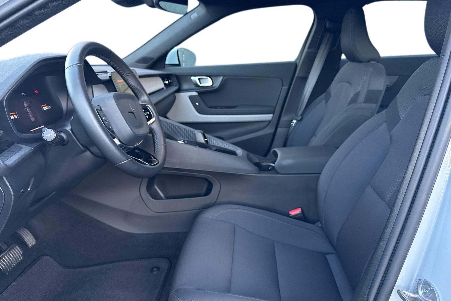 Billede af Polestar 2 EL Standard Range Single Motor 231HK 5d Aut.