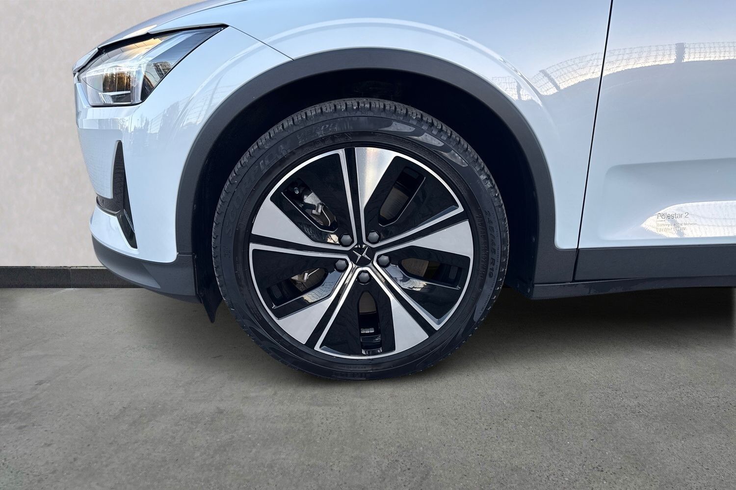 Billede af Polestar 2 EL Standard Range Single Motor 231HK 5d Aut.